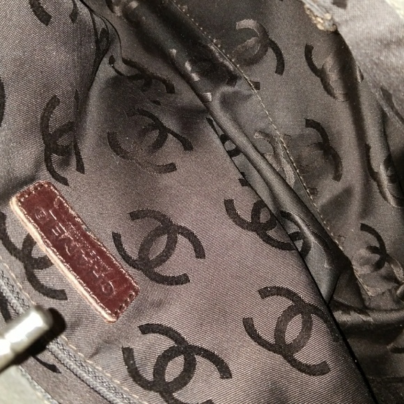 Chanel Green Suede Two way wild stitch handbag - Picture 7 of 8